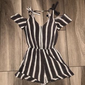 American Eagle Romper